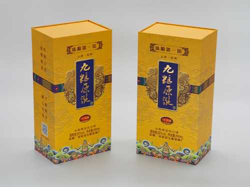 古法傳世百年佳釀，九糧原漿萬古流芳！昆明宜良縣五眼泉酒廠酒盒定做