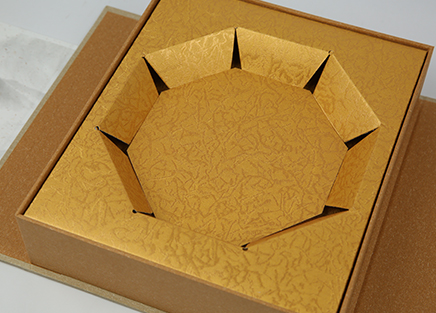 茶葉包裝盒-內(nèi)側(cè)！