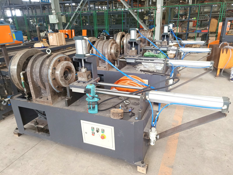 小導(dǎo)管生產(chǎn)線(xiàn)04